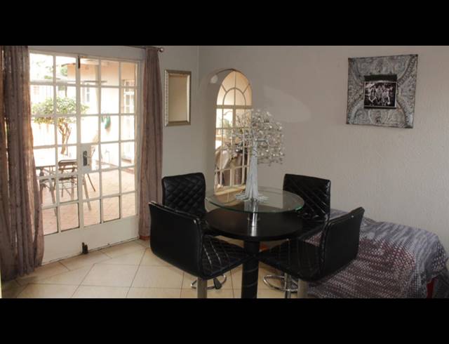 3 BEDROOM HOUSE FOR SALE IN BRACKENHURST